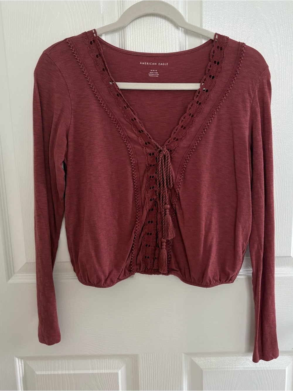 American Eagle Outfitters Long Sleeve Lace-Trim Crop Top in Wine - Picture 2 of 7